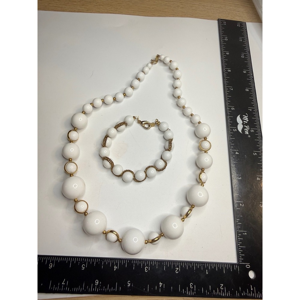 Trifari White Bead Necklace and Bracelet Set Gold Tone Statement Jewelry Korea
